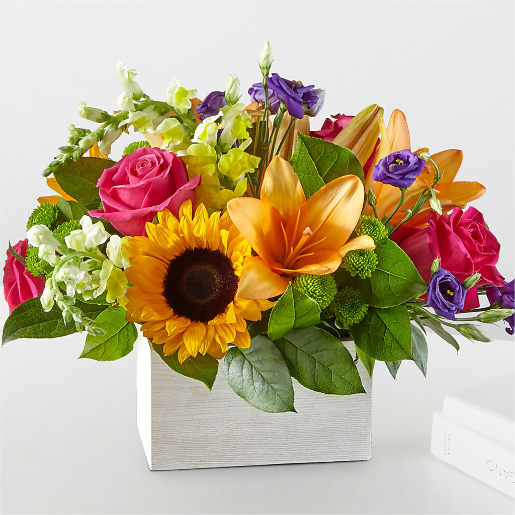 Best Day Box Bouquet – Naugatuck Florist, Naugatuck CT