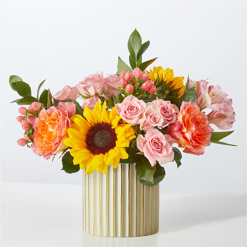 Sun's Out Bouquet – Naugatuck Florist, Naugatuck CT