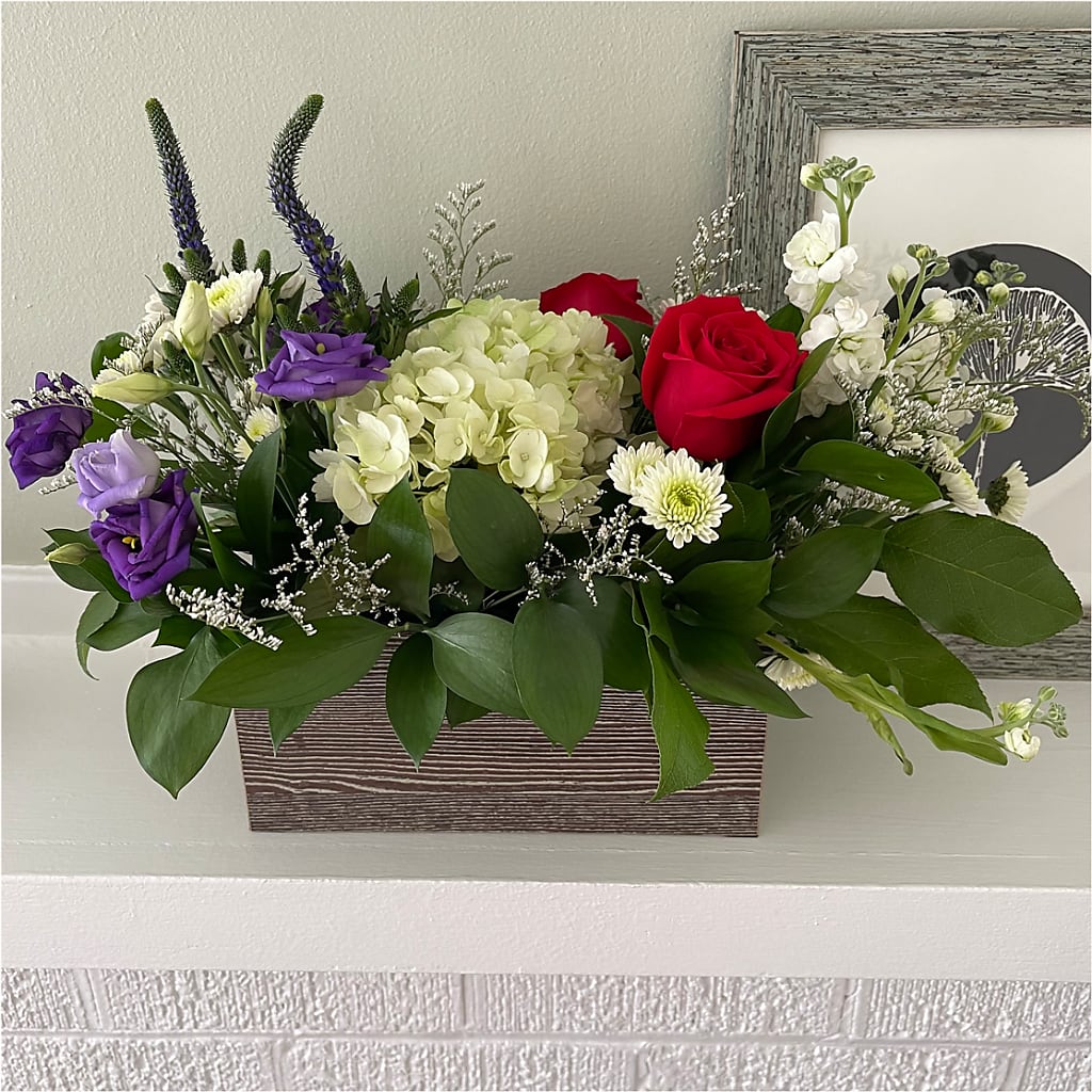 Sweet Magnolia Bouquet – Naugatuck Florist, Naugatuck CT