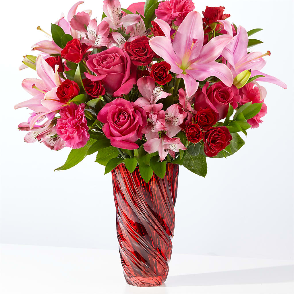 In Love Bouquet with Luxe Swirl Vase – Naugatuck Florist, Naugatuck CT