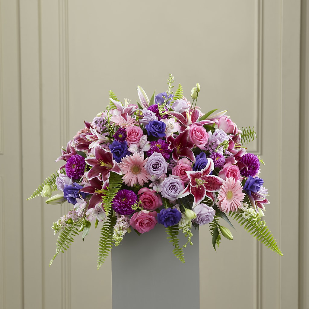 Fare Thee Well Pedestal – Naugatuck Florist, Naugatuck CT