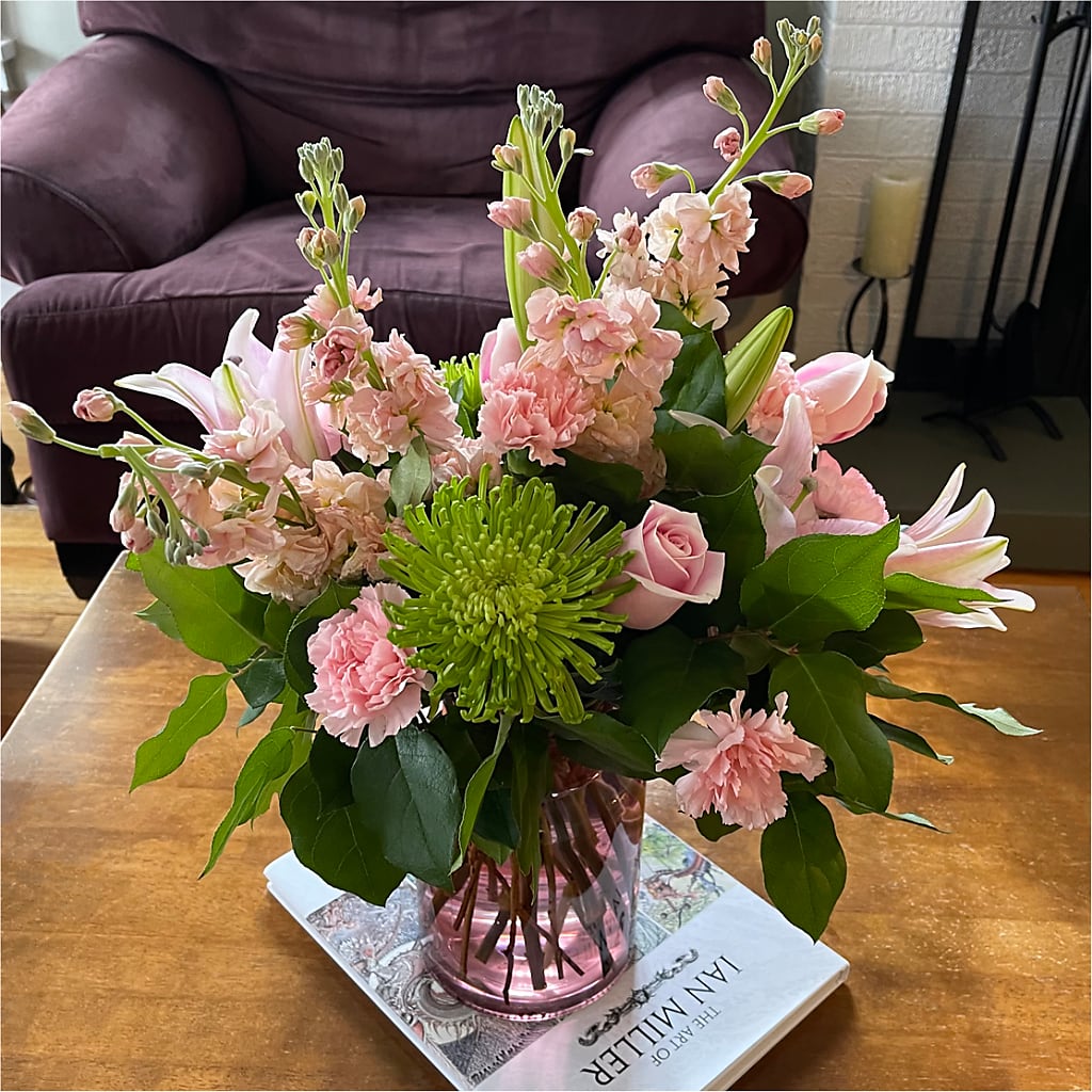 Pretty in Pink Bouquet – Naugatuck Florist, Naugatuck CT