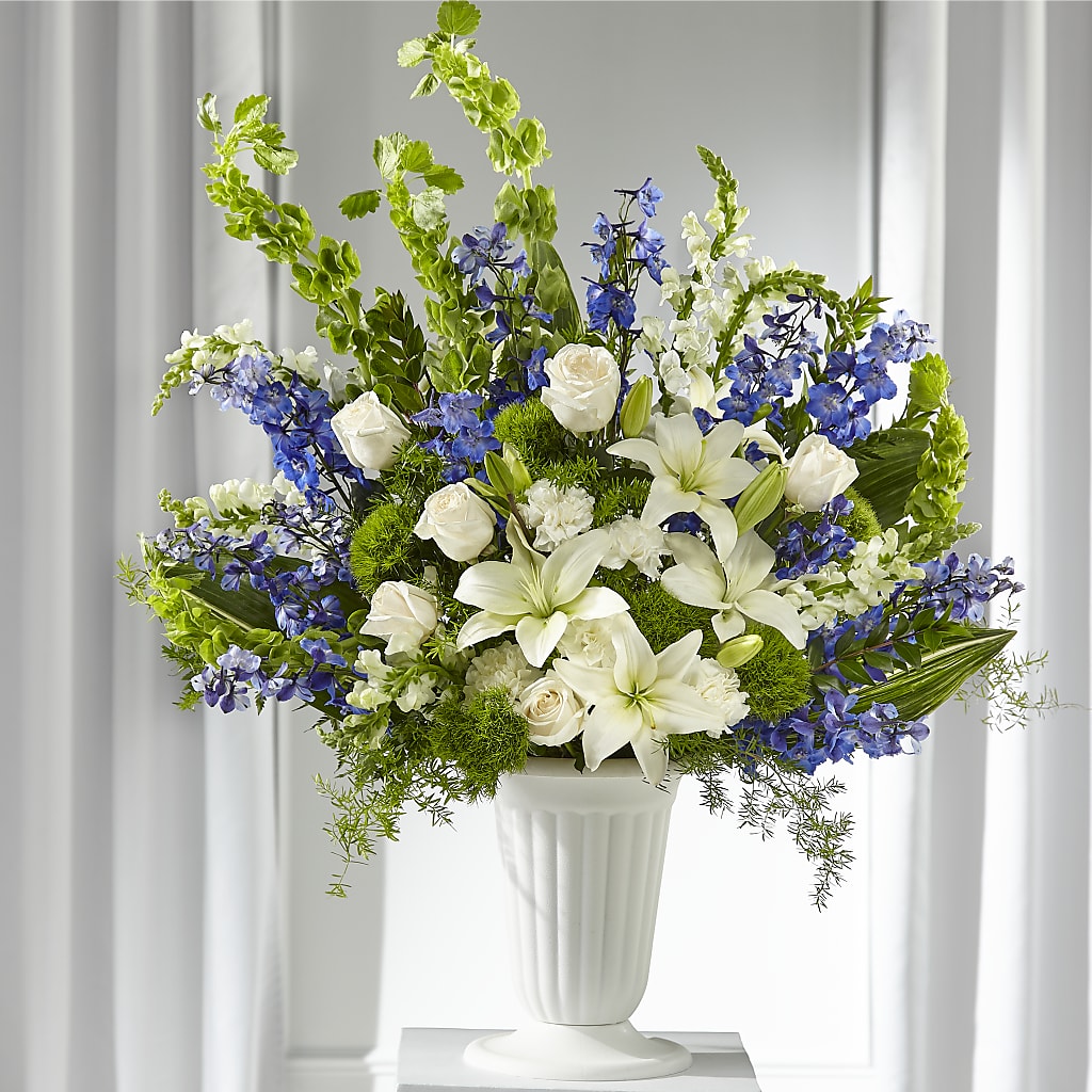 Heartfelt Hope Arrangement – Naugatuck Florist, Naugatuck CT