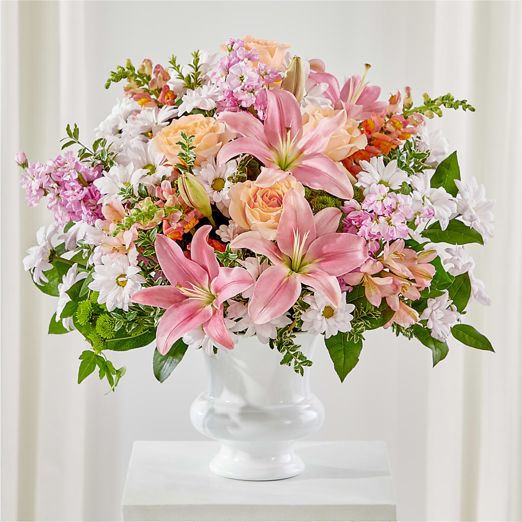 Heartfelt Gesture Urn Arrangement – Naugatuck Florist, Naugatuck CT