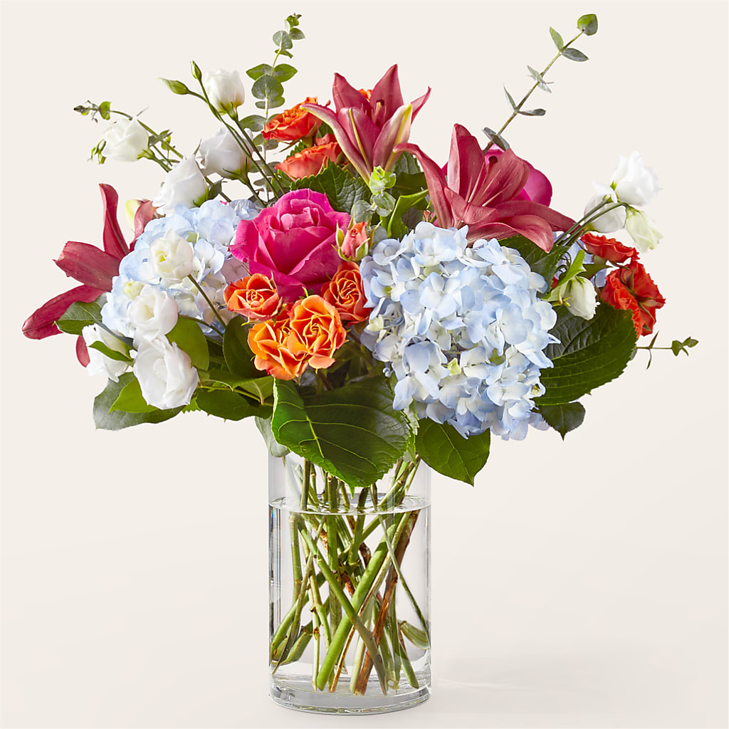 Awestruck Luxury Bouquet – Naugatuck Florist, Naugatuck CT