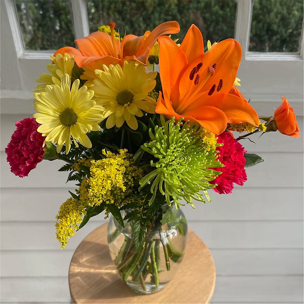 Bold & Bright – A Florist Original –  Naugatuck Florist, Naugatuck CT