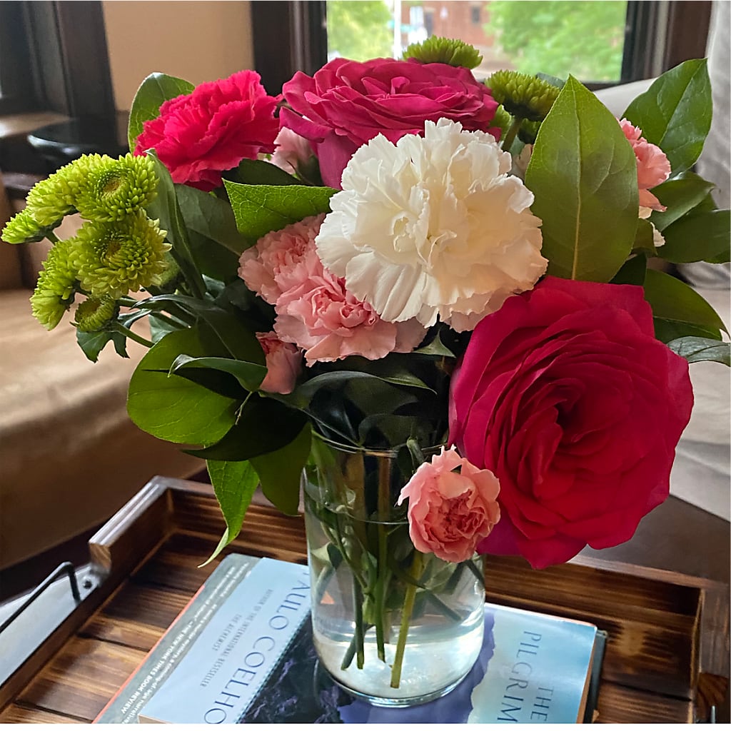 Sweet & Pretty Bouquet –  Naugatuck Florist, Naugatuck CT