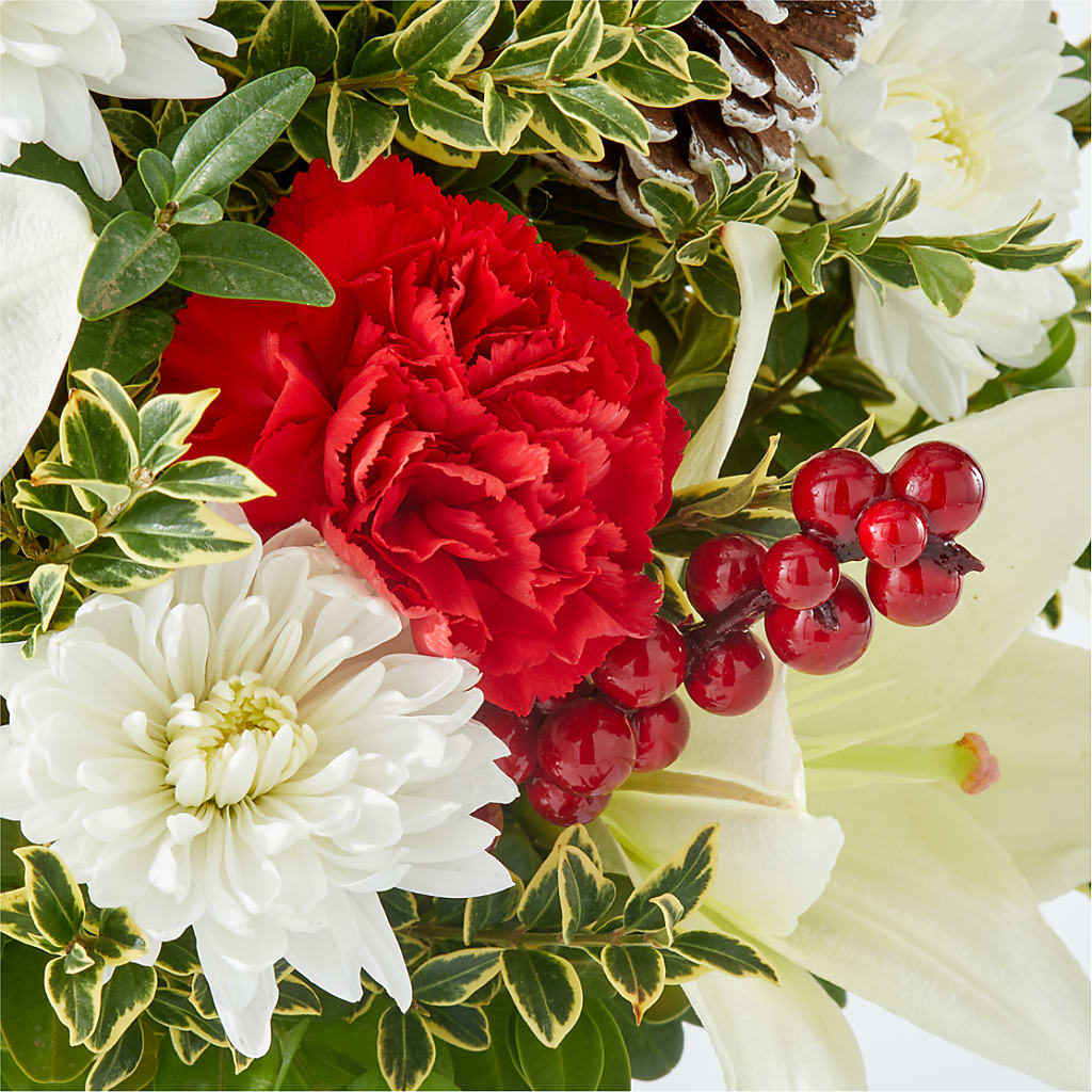 Festive Moments Tree –  Naugatuck Florist, Naugatuck CT