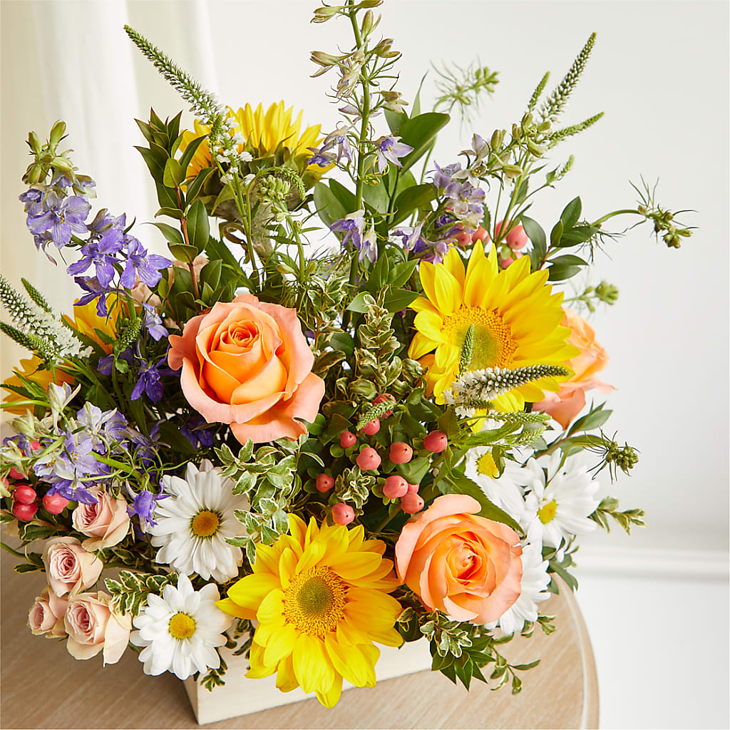 The Good Life Bouquet –  Naugatuck Florist, Naugatuck CT