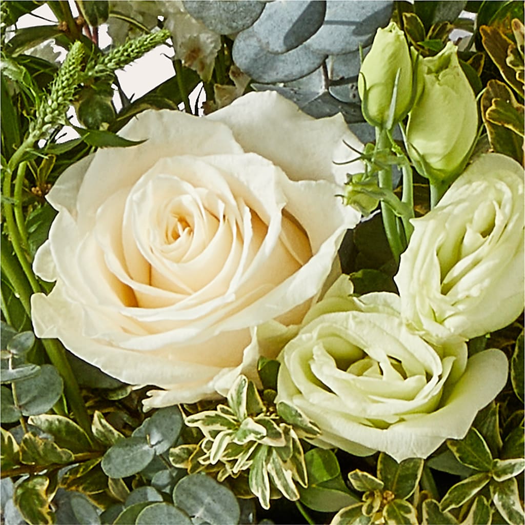 Cashmere Bouquet –  Naugatuck Florist, Naugatuck CT