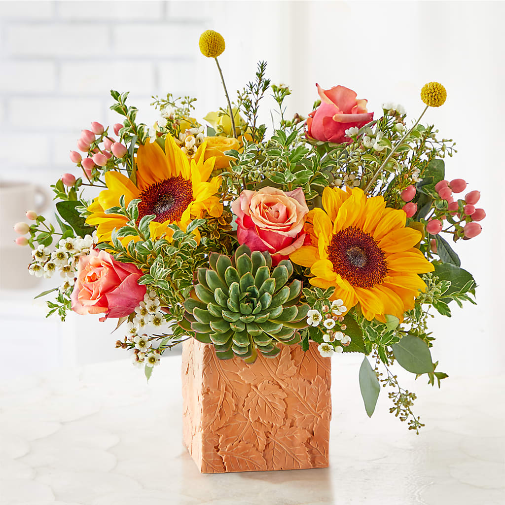 Sunflower Season Bouquet –  Naugatuck Florist, Naugatuck CT