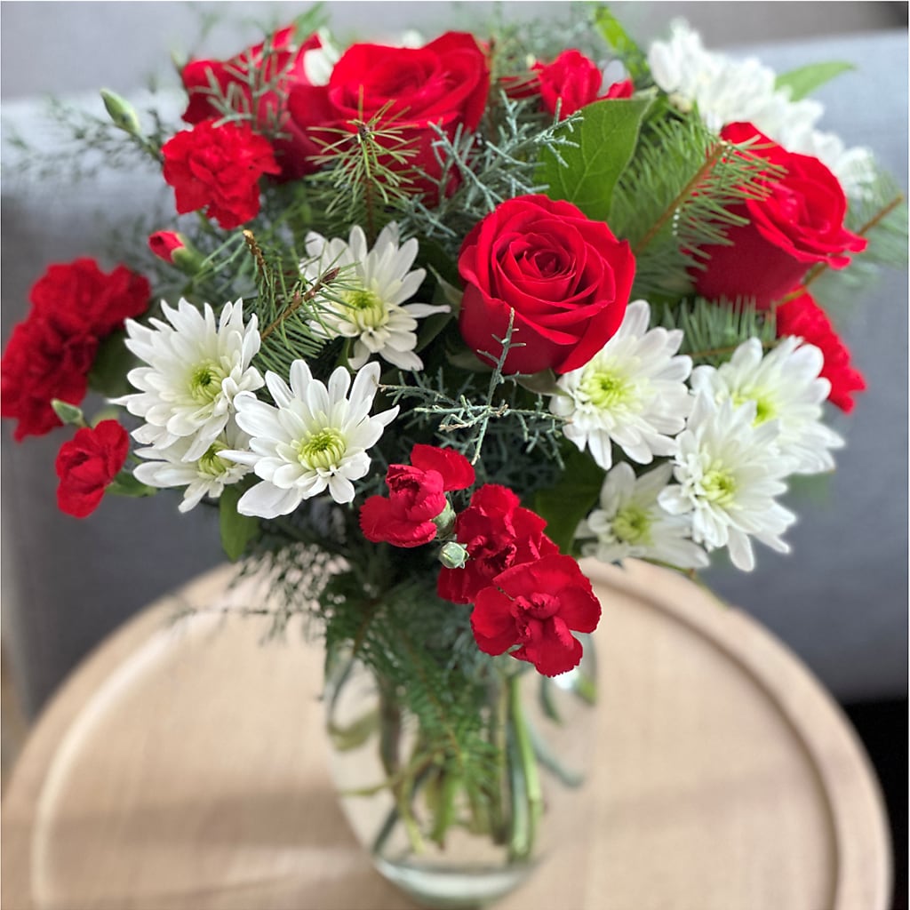 Seasonal Magic Bouquet –  Naugatuck Florist, Naugatuck CT