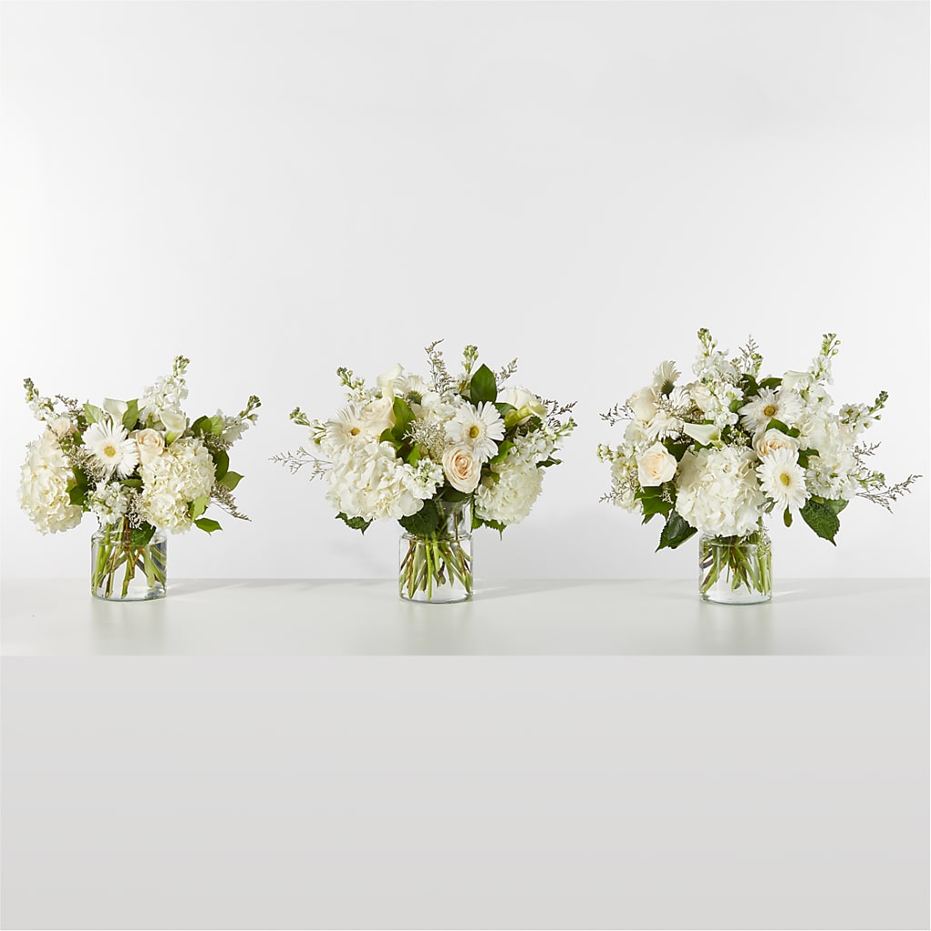 Sun-drenched Blooms Box Bouquet –  Naugatuck Florist, Naugatuck CT