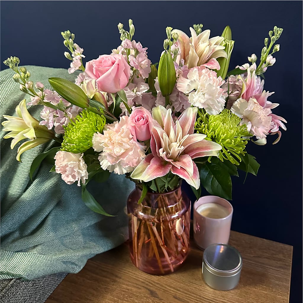 Pretty in Pink Bouquet –  Naugatuck Florist, Naugatuck CT