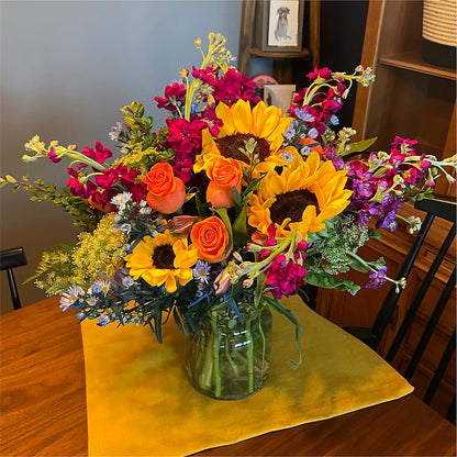 Rays of Life Bouquet –  Naugatuck Florist, Naugatuck CT
