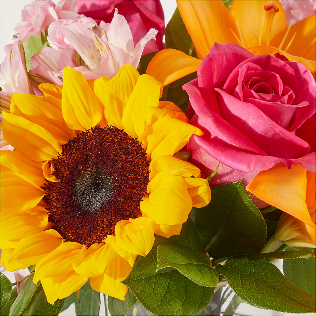 In Full Swing Bouquet –  Naugatuck Florist, Naugatuck CT