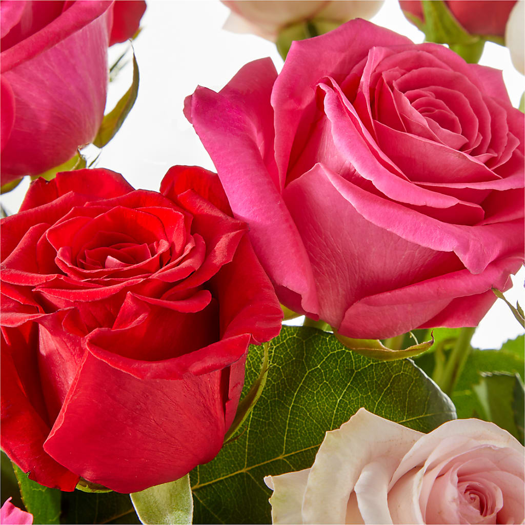 Charming Rose Bouquet –  Naugatuck Florist, Naugatuck CT