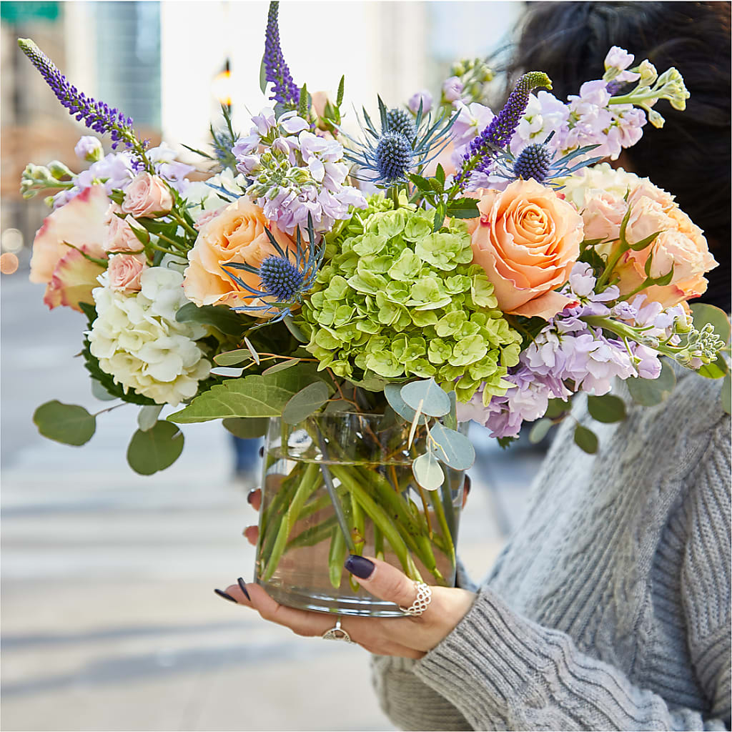 Porch Swing Bouquet –  Naugatuck Florist, Naugatuck CT