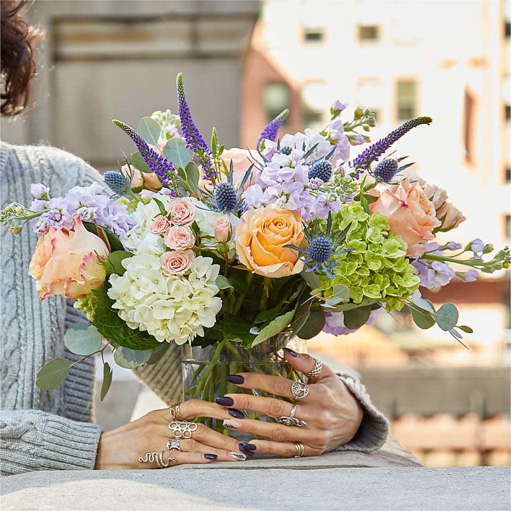 Porch Swing Bouquet –  Naugatuck Florist, Naugatuck CT