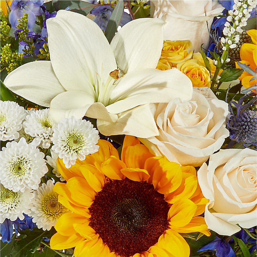 Wonderfully Sunny Bouquet –  Naugatuck Florist, Naugatuck CT