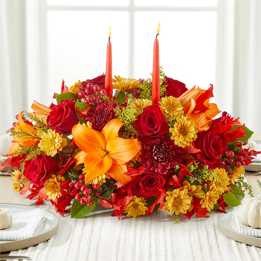 Autumn's Embrace Centerpiece –  Naugatuck Florist, Naugatuck CT
