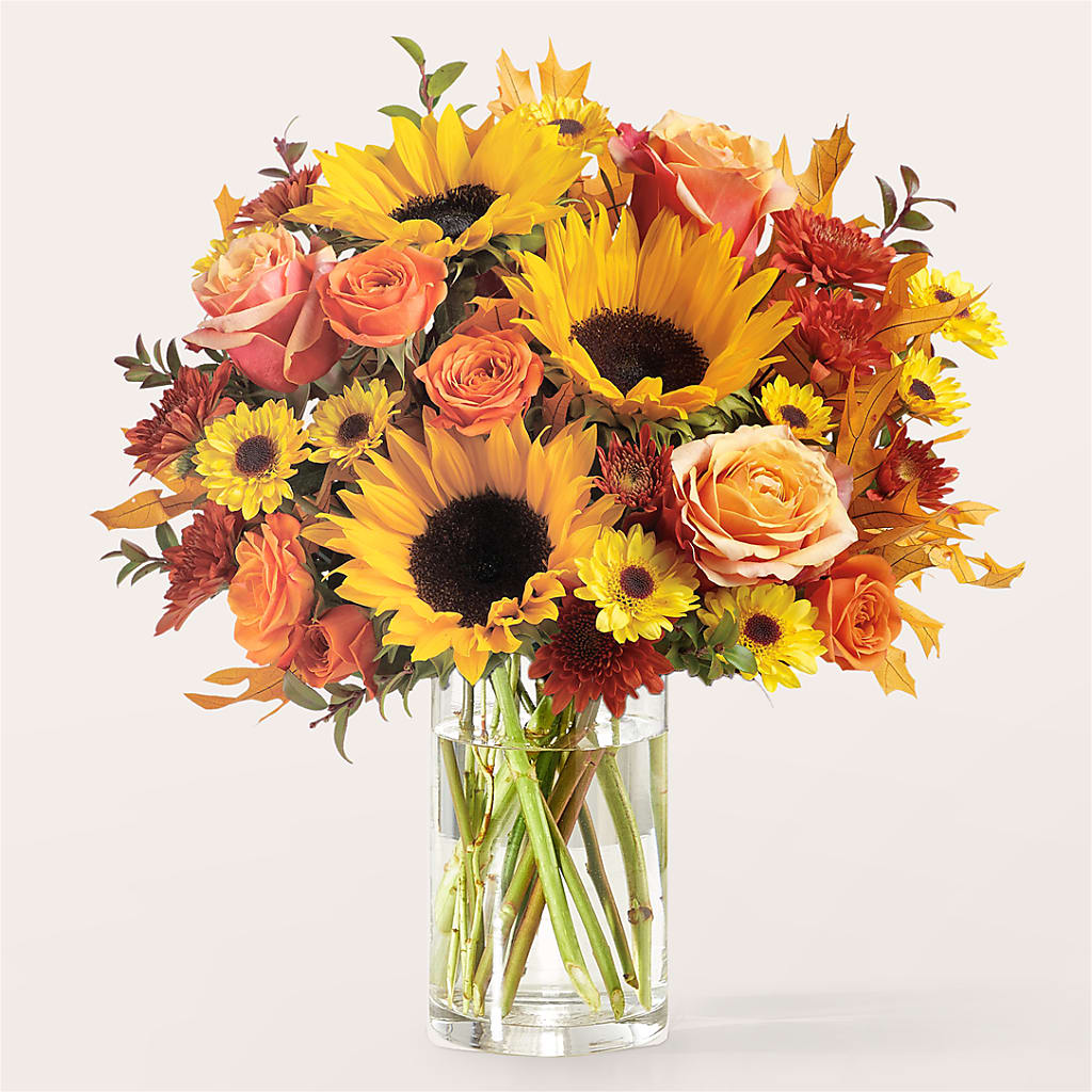 Fluttering Foliage Bouquet –  Naugatuck Florist, Naugatuck CT
