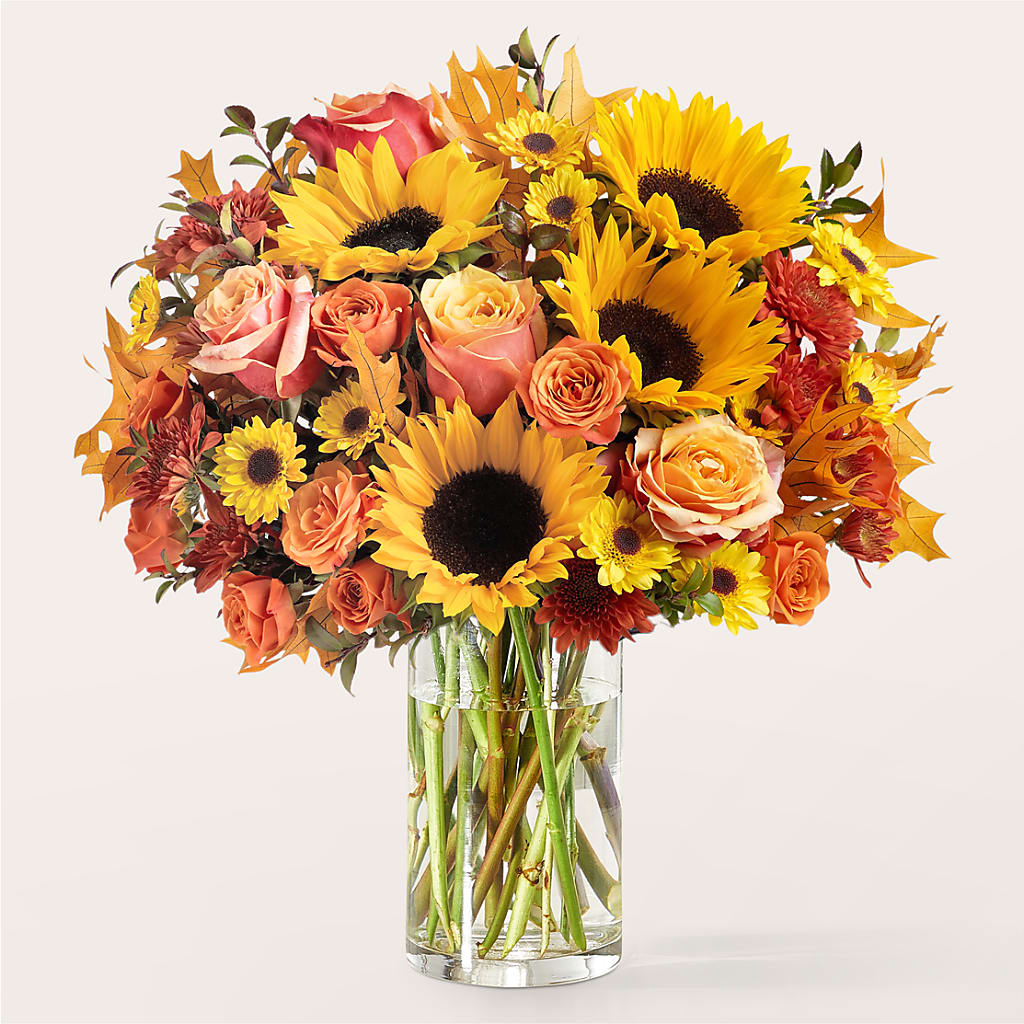Fluttering Foliage Bouquet –  Naugatuck Florist, Naugatuck CT