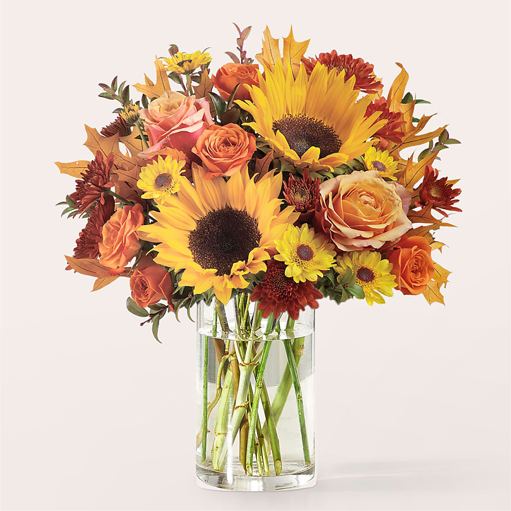 Fluttering Foliage Bouquet –  Naugatuck Florist, Naugatuck CT